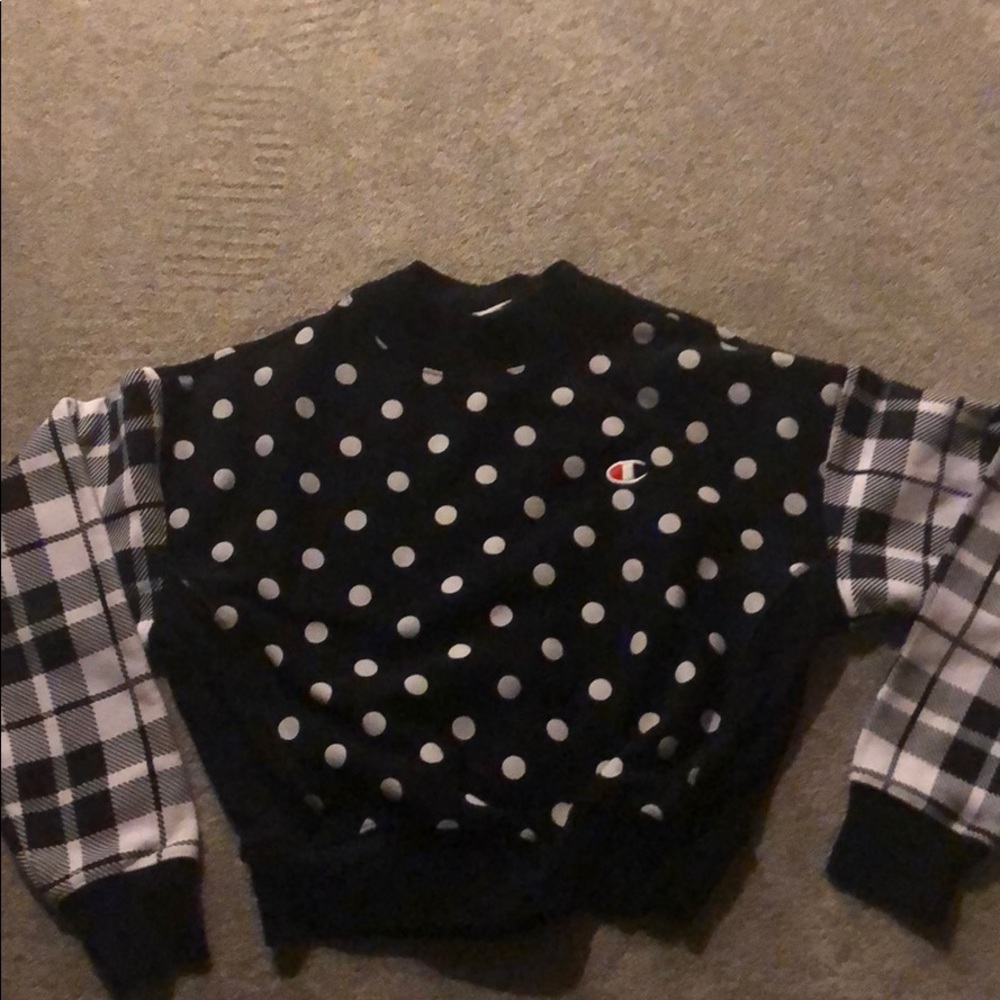 CHAMPION CREWNECK- black and white patterned